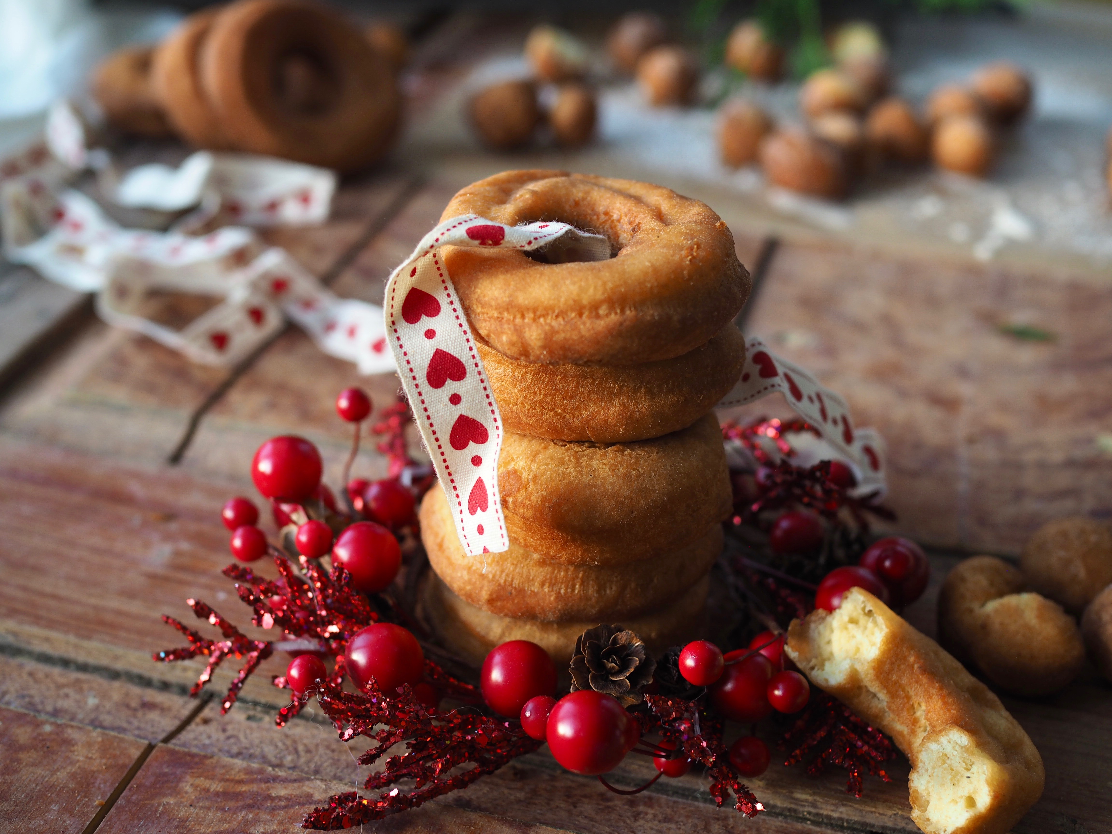 Smultringer (Norwegian Doughnuts) Served with a Simple Apple Glaze